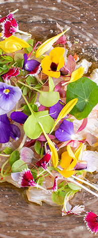 鮮魚のカルパッチョ花畑風